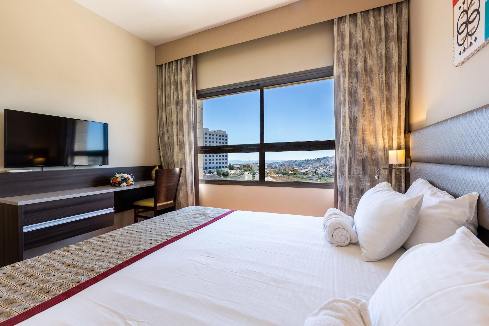 Ramada Olivie Nazareth Hotel Екстериор снимка