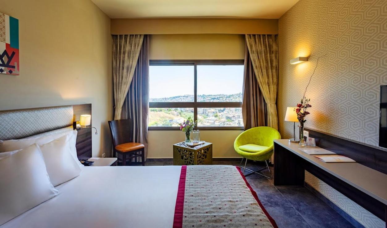Ramada Olivie Nazareth Hotel Екстериор снимка