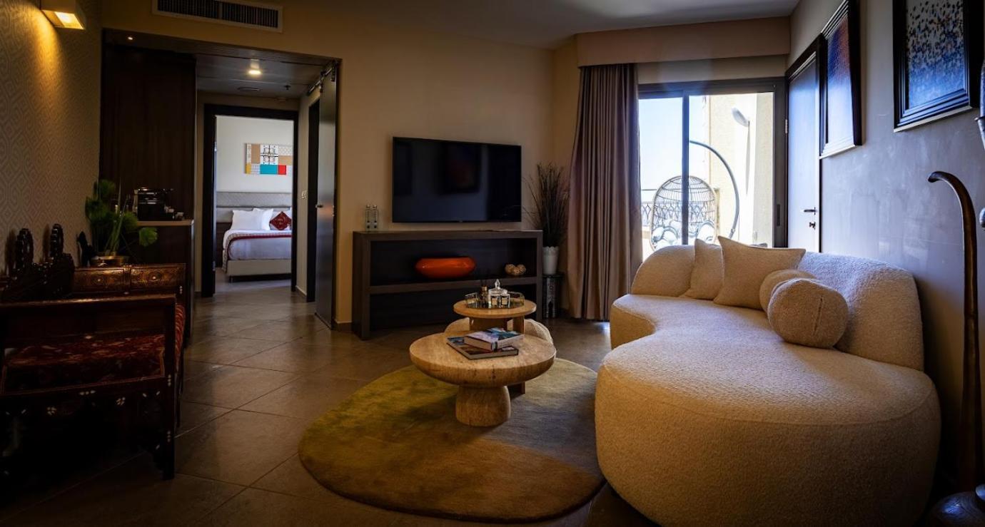 Ramada Olivie Nazareth Hotel Екстериор снимка