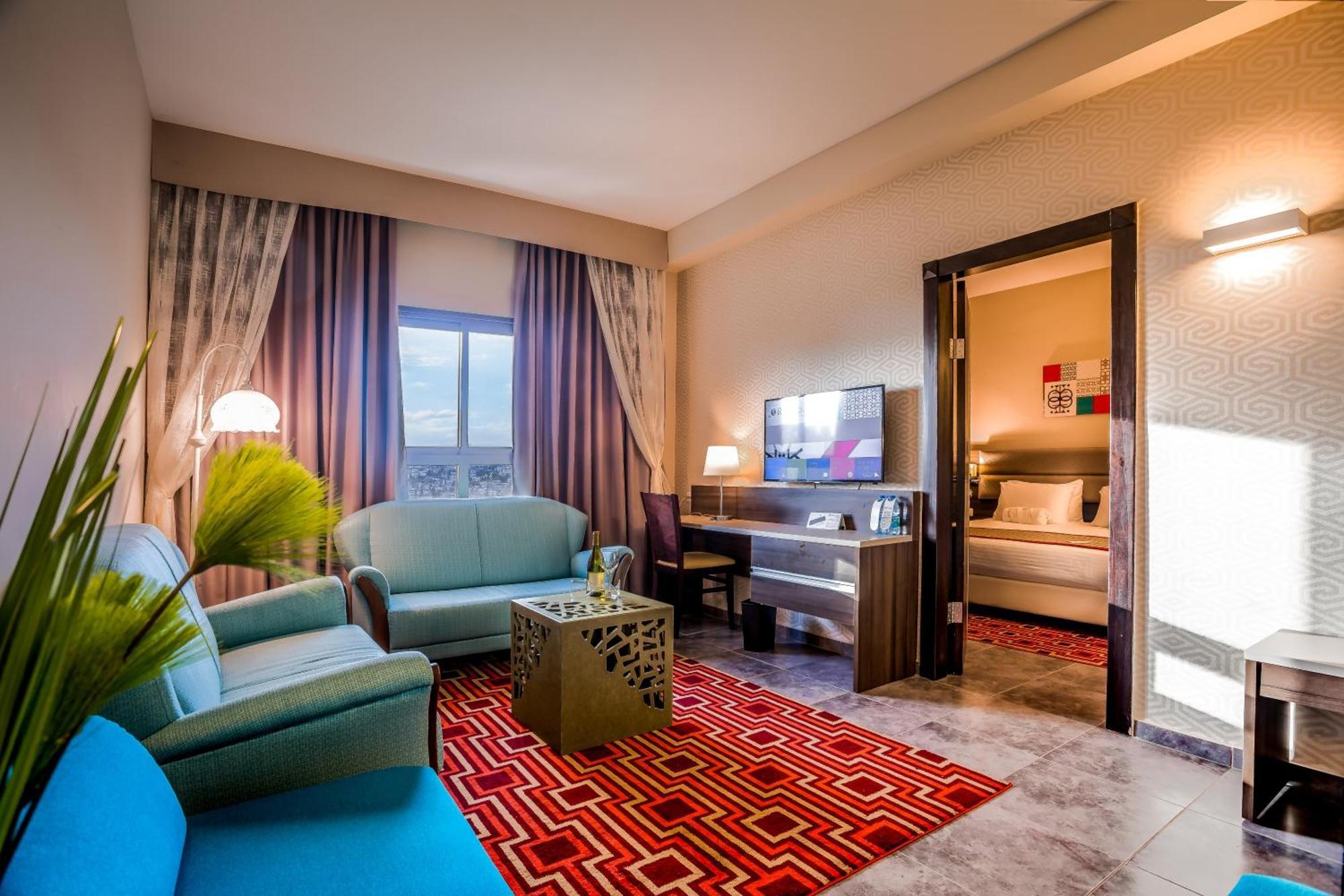 Ramada Olivie Nazareth Hotel Екстериор снимка